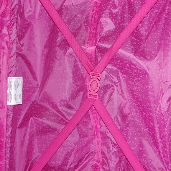 New 2 pc Set Flamingo Strut Betsey Johnson Luggage - Picture 6 of 16
